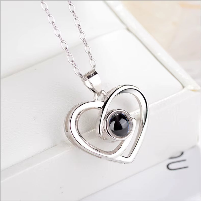 WGPTBDL Valentine'S Day Gift Photo Custom Projection Necklace Simple Heart Shaped Projection Necklace Lover Family Memory Gift